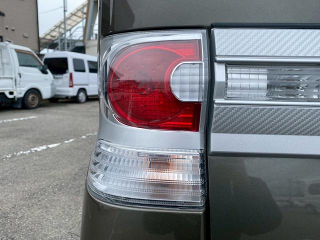 タント カスタムX グー鑑定書付/ナビ/パワースライドドア/ETC車載器/HIDヘッドライト/フルセグテレビ/Bluetooth/CD/DVD/純正14インチアルミホイール/スマートキー/オートエアコン/ベンチシート(23枚目)