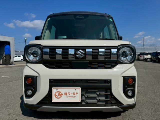 スペーシアギア ハイブリッドＸＺ　グー鑑定書付／届出済未使用車／純９インチナビ／全方位カメラ／衝突軽減ブレーキ／両側パワースライドドア／クルーズコントロール／電子制御パーキングブレーキ／シートヒーター／フルセグＴＶ／Ｂｌｕｅｔｏｏｔｈ（13枚目）