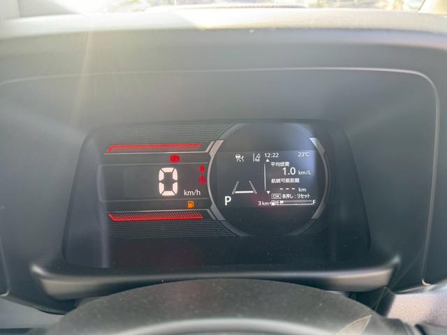 スペーシアギア ハイブリッドＸＺ　グー鑑定書付／届出済未使用車／純９インチナビ／全方位カメラ／衝突軽減ブレーキ／両側パワースライドドア／クルーズコントロール／電子制御パーキングブレーキ／シートヒーター／フルセグＴＶ／Ｂｌｕｅｔｏｏｔｈ（30枚目）