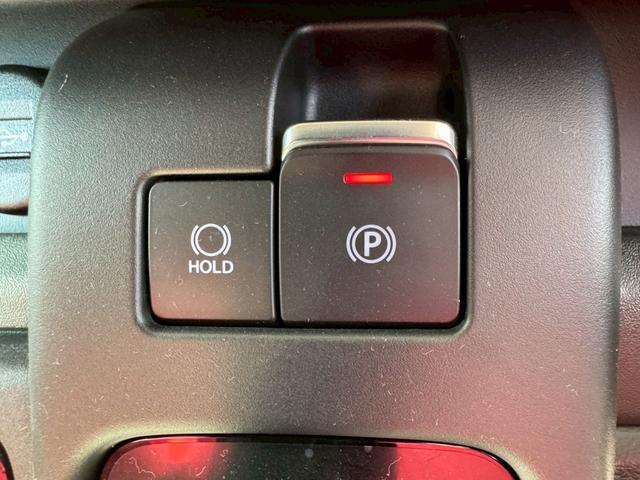 スペーシアギア ハイブリッドＸＺ　グー鑑定書付／届出済未使用車／純９インチナビ／全方位カメラ／衝突軽減ブレーキ／両側パワースライドドア／クルーズコントロール／電子制御パーキングブレーキ／シートヒーター／フルセグＴＶ／Ｂｌｕｅｔｏｏｔｈ（37枚目）