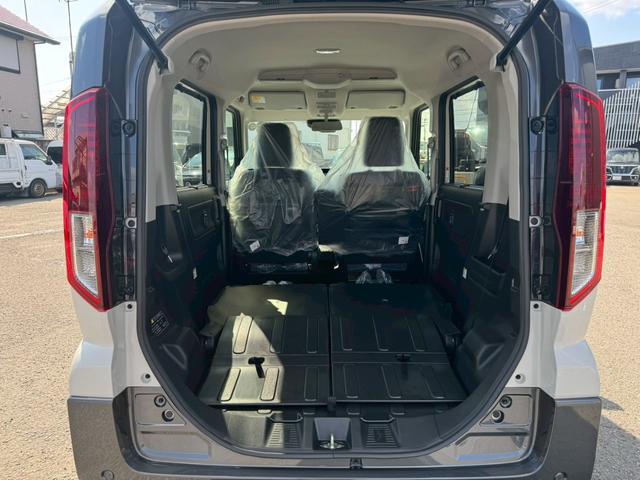 スペーシアギア ハイブリッドＸＺ　グー鑑定書付／届出済未使用車／純９インチナビ／全方位カメラ／衝突軽減ブレーキ／両側パワースライドドア／クルーズコントロール／電子制御パーキングブレーキ／シートヒーター／フルセグＴＶ／Ｂｌｕｅｔｏｏｔｈ（58枚目）