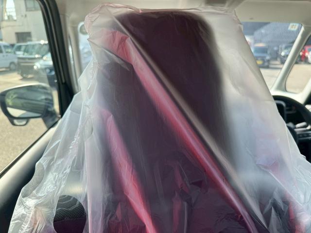 スペーシアギア ハイブリッドＸＺ　グー鑑定書付／届出済未使用車／純９インチナビ／全方位カメラ／衝突軽減ブレーキ／両側パワースライドドア／クルーズコントロール／電子制御パーキングブレーキ／シートヒーター／フルセグＴＶ／Ｂｌｕｅｔｏｏｔｈ（59枚目）