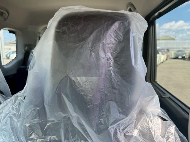 スペーシアギア ハイブリッドＸＺ　グー鑑定書付／届出済未使用車／純９インチナビ／全方位カメラ／衝突軽減ブレーキ／両側パワースライドドア／クルーズコントロール／電子制御パーキングブレーキ／シートヒーター／フルセグＴＶ／Ｂｌｕｅｔｏｏｔｈ（66枚目）