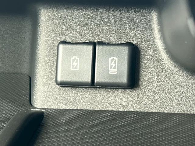 スペーシアカスタム ハイブリッドXS グー鑑定書付/届出済未使用車/両側パワースライドドア/衝突軽減ブレーキ/シートヒーター/ハンドルヒーター/クルーズコントロール/コーナーセンサー/ヘッドアップディスプレイ/スペアスマートキー(9枚目)