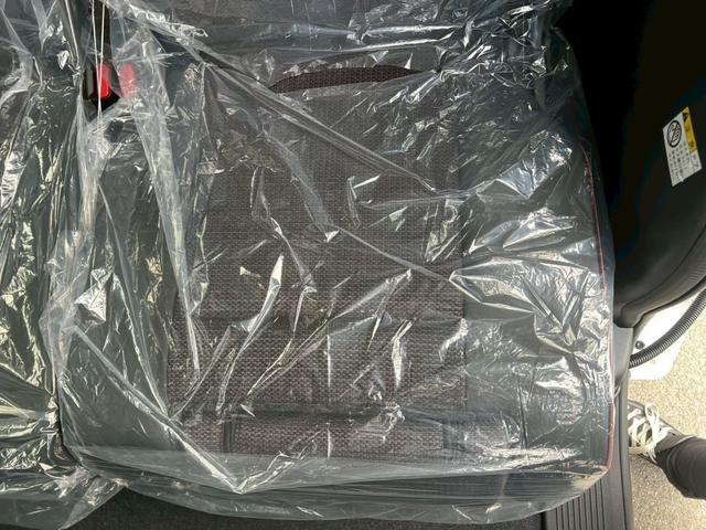 スペーシアカスタム ハイブリッドXS グー鑑定書付/届出済未使用車/両側パワースライドドア/衝突軽減ブレーキ/シートヒーター/ハンドルヒーター/クルーズコントロール/コーナーセンサー/ヘッドアップディスプレイ/スペアスマートキー(63枚目)