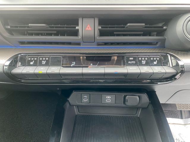 プリウス Ｚ　グー鑑定書／純正１２インチディスプレイオーディオ／全方位カメラ／パノラマルーフ／衝突軽減ブレーキ／ハンドルヒーター／シートヒーター＆クーラー／／パワーシート／ＥＴＣ／フルセグＴＶ／Ｂｌｕｅｔｏｏｔｈ（42枚目）