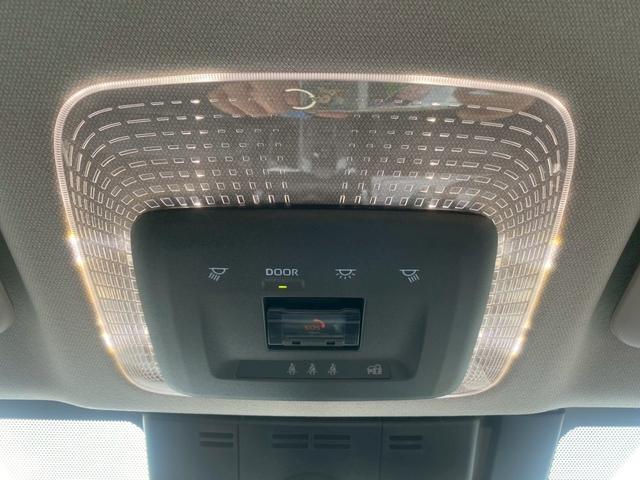 プリウス Ｚ　グー鑑定書／純正１２インチディスプレイオーディオ／全方位カメラ／パノラマルーフ／衝突軽減ブレーキ／ハンドルヒーター／シートヒーター＆クーラー／／パワーシート／ＥＴＣ／フルセグＴＶ／Ｂｌｕｅｔｏｏｔｈ（45枚目）