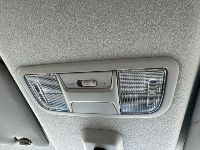 N-BOX G グー鑑定書付/オーディオ/CD/ラジオ/両側スライドドア/プッシュスタート/スマートキー/スペアスマートキー/オートエアコン/ベンチシート/フルフラットシート/電動格納ミラー/パワーウィンドウ(33枚目)