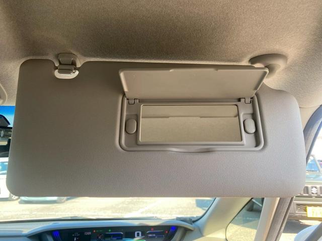 フリードハイブリッド ハイブリッド・Ｇホンダセンシング　グー鑑定書付／純正ナビ／バックカメラ／衝突軽減ブレーキ／両側パワースライドドア／コーナーセンサー／アダプティブクルーズコントロール／ワイパーデアイサー／フルセグテレビ／Ｂｌｕｅｔｏｏｔｈ／ＤＶＤ／ＣＤ（40枚目）