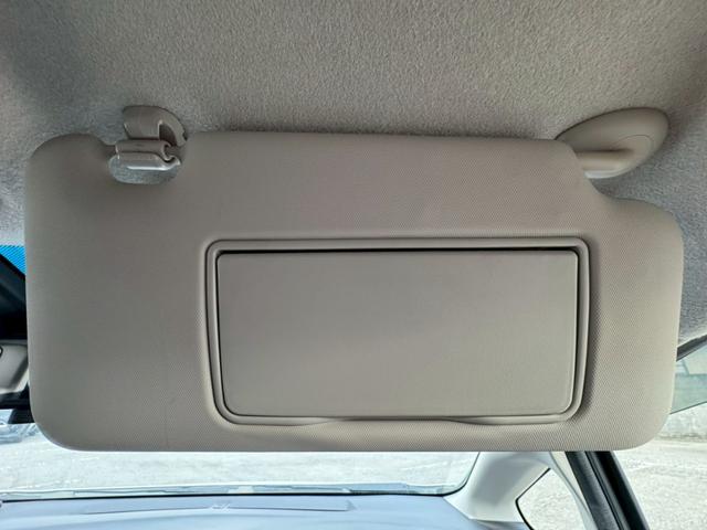 シャトル ハイブリッド　ホンダセンシング　グー鑑定書付／ナビ／バックカメラ／衝突軽減ブレーキ／ＥＴＣ／アダプティブクルーズコントロール／Ｂｌｕｅｔｏｏｔｈ／レーンアシスト／プッシュスタート／スマートキー／スペアスマートキー／オートエアコン（37枚目）