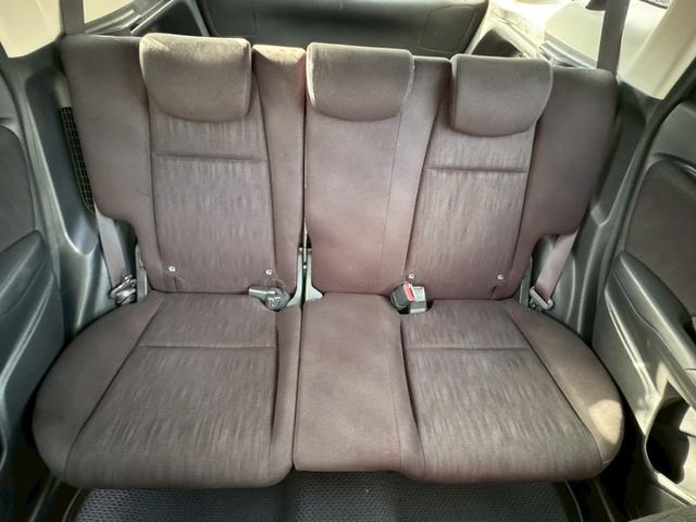 シャトル ハイブリッド　ホンダセンシング　グー鑑定書付／ナビ／バックカメラ／衝突軽減ブレーキ／ＥＴＣ／アダプティブクルーズコントロール／Ｂｌｕｅｔｏｏｔｈ／レーンアシスト／プッシュスタート／スマートキー／スペアスマートキー／オートエアコン（73枚目）