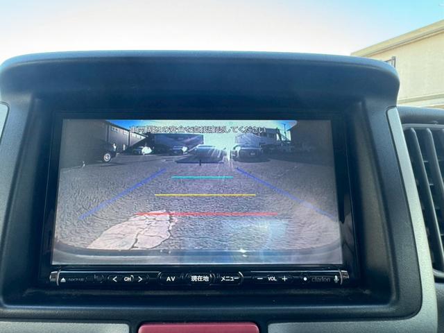 エブリイワゴン ＰＺターボスペシャル　グー鑑定書付／ナビ／バックカメラ／衝突軽減ブレーキ／両側パワースライドドア／オートライト／オートエアコン／プッシュスタート／スマートキー／フルフラットシート／電動格納ミラー／横滑り防止装置（4枚目）