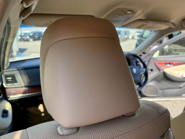 クラウンハイブリッド ロイヤルサルーンG グー鑑定書付/純正ナビ/バックカメラ/ETC車載器/クルーズコントロール/パワーシート/シートヒーター/シートエアコン/フルセグテレビ/Bluetooth/Wエアコン/ディスチャージヘッドライト(61枚目)