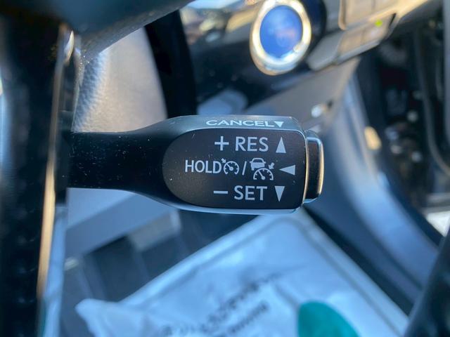 プリウス Ｓ　グー鑑定書付／ナビ／バックカメラ／衝突軽減ブレーキ／コーナーセンサー／アダプティブクルーズコントロール／Ｂｌｕｅｔｏｏｔｈ／ＥＴＣ車載器／オートマチックハイビーム／ＬＥＤヘッドライト／スペアスマートキ（34枚目）