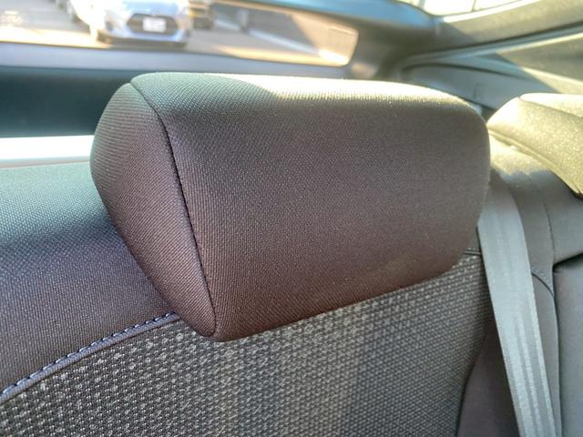 プリウス Ｓ　グー鑑定書付／ナビ／バックカメラ／衝突軽減ブレーキ／コーナーセンサー／アダプティブクルーズコントロール／Ｂｌｕｅｔｏｏｔｈ／ＥＴＣ車載器／オートマチックハイビーム／ＬＥＤヘッドライト／スペアスマートキ（52枚目）