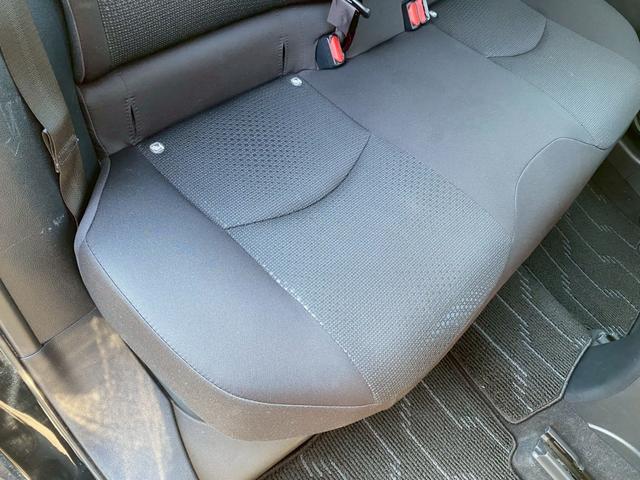 プリウス Ｓ　グー鑑定書付／ナビ／バックカメラ／衝突軽減ブレーキ／コーナーセンサー／アダプティブクルーズコントロール／Ｂｌｕｅｔｏｏｔｈ／ＥＴＣ車載器／オートマチックハイビーム／ＬＥＤヘッドライト／スペアスマートキ（54枚目）