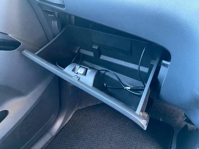 パレットＳＷ リミテッドＩＩ　グー鑑定書付／純正ナビ／バックカメラ／シートヒーター／両側パワースライドドア／ディスチャージヘッドライト／テレビ／ＣＤ／オートライト／純正１４インチアルミホイール／スマートキー／ステアリングリモコン（45枚目）