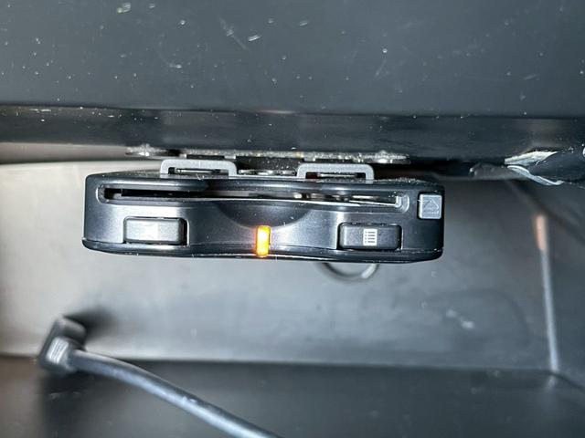 Ｎ－ＢＯＸカスタム Ｇ　グー鑑定書付／ナビ／バックカメラ／Ｂｌｕｅｔｏｏｔｈ／ＴＶ／パワースライドドア／ＥＴＣ車載器／オートライト／オートエアコン／プッシュスタート／スマートキー／フルフラットシート／アイドリングストップ（11枚目）