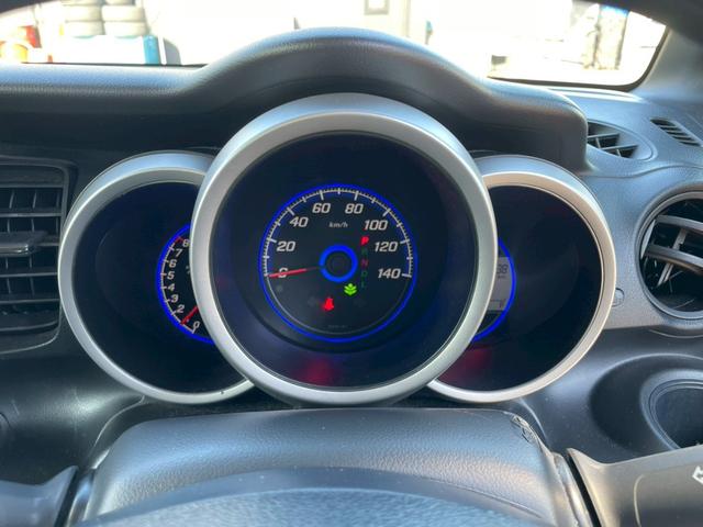 Ｎ－ＢＯＸカスタム Ｇ　グー鑑定書付／ナビ／バックカメラ／Ｂｌｕｅｔｏｏｔｈ／ＴＶ／パワースライドドア／ＥＴＣ車載器／オートライト／オートエアコン／プッシュスタート／スマートキー／フルフラットシート／アイドリングストップ（31枚目）