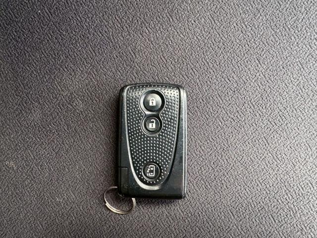 タント カスタムＸスペシャル　グー鑑定書／ナビ／ＥＴＣ／パワースライドドア／スマートキー／Ｂｌｕｅｔｏｏｔｈ／ＤＶＤ／ＣＤ／アイドリングストップ／フルフラットシート／パワーウィンドウ／ＨＩＤヘッドライト（8枚目）