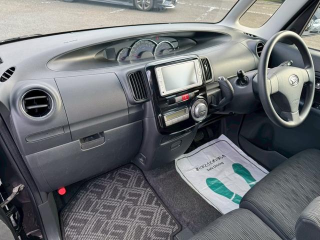 タント カスタムＸスペシャル　グー鑑定書／ナビ／ＥＴＣ／パワースライドドア／スマートキー／Ｂｌｕｅｔｏｏｔｈ／ＤＶＤ／ＣＤ／アイドリングストップ／フルフラットシート／パワーウィンドウ／ＨＩＤヘッドライト（69枚目）