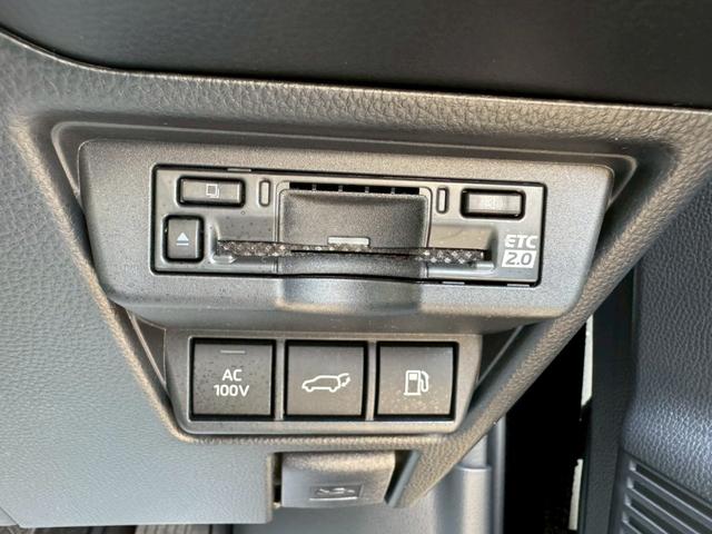 プリウス Ｚ　グー鑑定書付／ディスプレイオーディオ／ナビ／パワーシート／バックカメラ／レーダークルーズコントロール／ＥＴＣ車載器／シートヒーター／フルセグテレビ／Ｂｌｕｅｔｏｏｔｈ／プッシュスタート／スマートキー（11枚目）