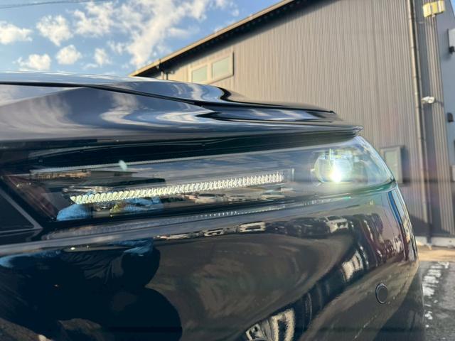 プリウス Ｚ　グー鑑定書付／ディスプレイオーディオ／ナビ／パワーシート／バックカメラ／レーダークルーズコントロール／ＥＴＣ車載器／シートヒーター／フルセグテレビ／Ｂｌｕｅｔｏｏｔｈ／プッシュスタート／スマートキー（23枚目）