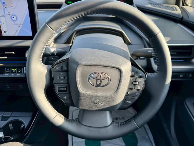 プリウス Ｚ　グー鑑定書付／ディスプレイオーディオ／ナビ／パワーシート／バックカメラ／レーダークルーズコントロール／ＥＴＣ車載器／シートヒーター／フルセグテレビ／Ｂｌｕｅｔｏｏｔｈ／プッシュスタート／スマートキー（31枚目）