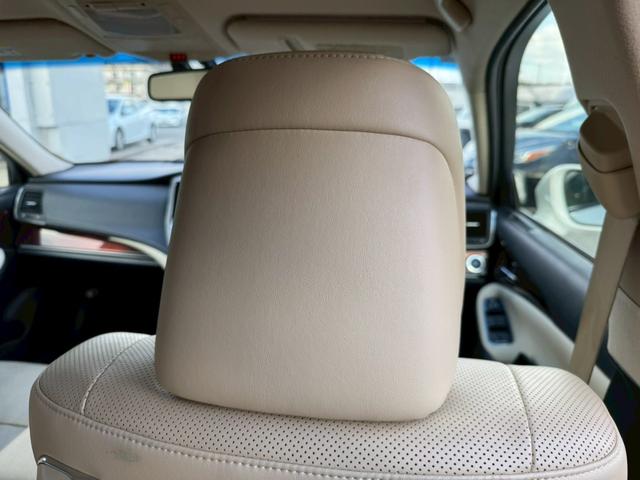 クラウンハイブリッド ロイヤル　グー認定書付／ＨＤＤナビ／バックカメラ／ＥＴＣ車載器／パワーシート／ディスチャージヘッドライト／フルセグテレビ／Ｂｌｕｅｔｏｏｔｈ／プッシュスタート／スマートキー／純正１６インチホイール（49枚目）