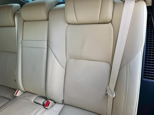 クラウンハイブリッド ロイヤル　グー認定書付／ＨＤＤナビ／バックカメラ／ＥＴＣ車載器／パワーシート／ディスチャージヘッドライト／フルセグテレビ／Ｂｌｕｅｔｏｏｔｈ／プッシュスタート／スマートキー／純正１６インチホイール（59枚目）