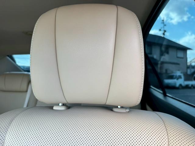 クラウンハイブリッド ロイヤル　グー認定書付／ＨＤＤナビ／バックカメラ／ＥＴＣ車載器／パワーシート／ディスチャージヘッドライト／フルセグテレビ／Ｂｌｕｅｔｏｏｔｈ／プッシュスタート／スマートキー／純正１６インチホイール（63枚目）