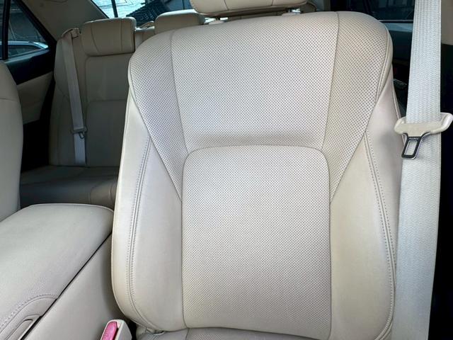 クラウンハイブリッド ロイヤル　グー認定書付／ＨＤＤナビ／バックカメラ／ＥＴＣ車載器／パワーシート／ディスチャージヘッドライト／フルセグテレビ／Ｂｌｕｅｔｏｏｔｈ／プッシュスタート／スマートキー／純正１６インチホイール（64枚目）