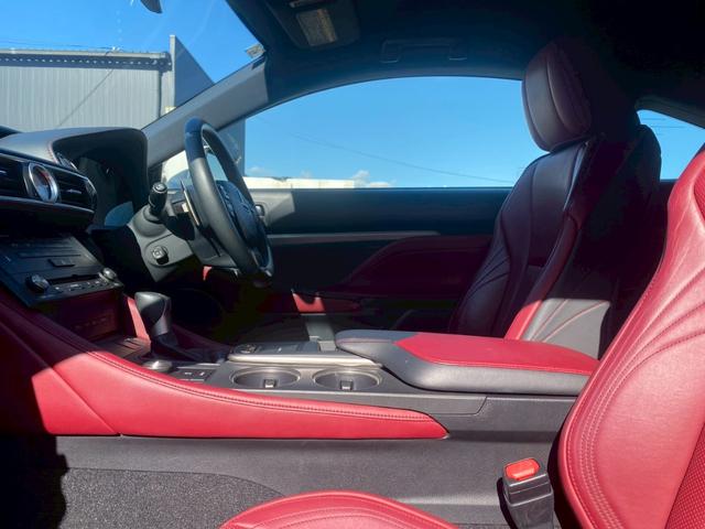 RC RC350 Fスポーツ グー認定書付/純正オーディオ/バックカメラ/ETC車載器/パワーシート/ハンドルヒーター/シートヒーター/シートクーラー/パーキングセンサー/Bluetooth/テレビ/純正19インチアルミホイール(70枚目)