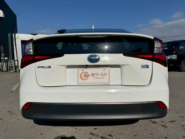 プリウス S グー認定書付/ナビ/バックカメラ/衝突軽減ブレーキ/ETC車載器/クルーズコントロール/プッシュスタート/Bluetooth/スペアスマートキー/LEDヘッドライト/オートマチックハイビーム(17枚目)