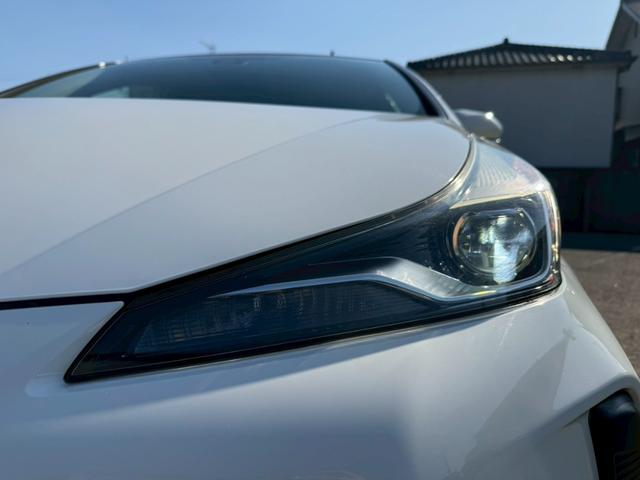 プリウス S グー認定書付/ナビ/バックカメラ/衝突軽減ブレーキ/ETC車載器/クルーズコントロール/プッシュスタート/Bluetooth/スペアスマートキー/LEDヘッドライト/オートマチックハイビーム(22枚目)