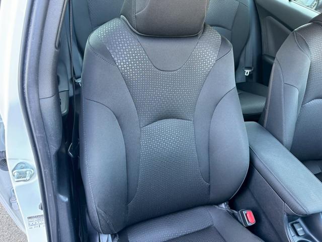 プリウス S グー認定書付/ナビ/バックカメラ/衝突軽減ブレーキ/ETC車載器/クルーズコントロール/プッシュスタート/Bluetooth/スペアスマートキー/LEDヘッドライト/オートマチックハイビーム(47枚目)