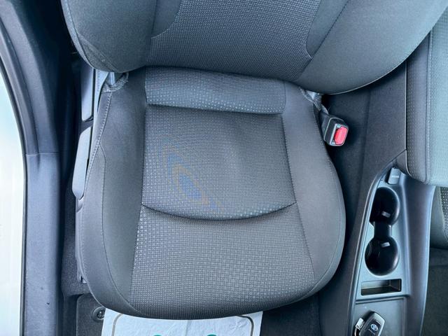 プリウス S グー認定書付/ナビ/バックカメラ/衝突軽減ブレーキ/ETC車載器/クルーズコントロール/プッシュスタート/Bluetooth/スペアスマートキー/LEDヘッドライト/オートマチックハイビーム(48枚目)