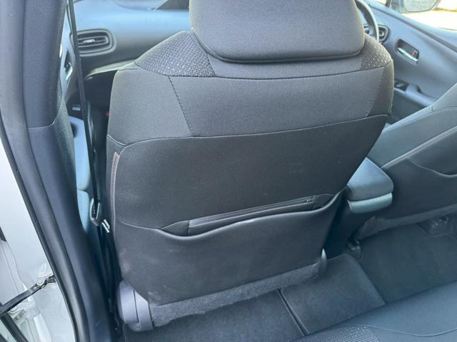 プリウス S グー認定書付/ナビ/バックカメラ/衝突軽減ブレーキ/ETC車載器/クルーズコントロール/プッシュスタート/Bluetooth/スペアスマートキー/LEDヘッドライト/オートマチックハイビーム(60枚目)