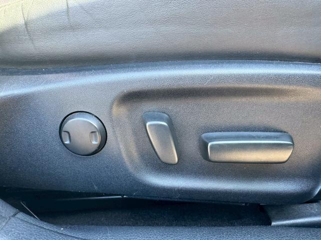 クラウンハイブリッド アスリートS グー鑑定書付/純正ナビ/バックカメラ/衝突軽減ブレーキ/レーダークルーズコントロール/ETC車載器/フルセグテレビ/Bluetooth/シートヒーター/シートエアコン/プッシュスタート/スマートキー(9枚目)