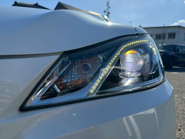 クラウンハイブリッド アスリートS グー鑑定書付/純正ナビ/バックカメラ/衝突軽減ブレーキ/レーダークルーズコントロール/ETC車載器/フルセグテレビ/Bluetooth/シートヒーター/シートエアコン/プッシュスタート/スマートキー(23枚目)