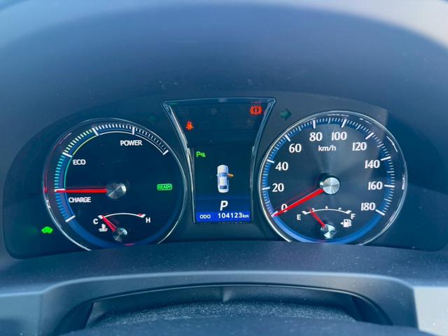 クラウンハイブリッド アスリートS グー鑑定書付/純正ナビ/バックカメラ/衝突軽減ブレーキ/レーダークルーズコントロール/ETC車載器/フルセグテレビ/Bluetooth/シートヒーター/シートエアコン/プッシュスタート/スマートキー(32枚目)