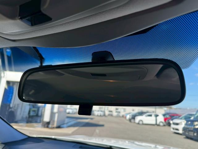 クラウンハイブリッド アスリートS グー鑑定書付/純正ナビ/バックカメラ/衝突軽減ブレーキ/レーダークルーズコントロール/ETC車載器/フルセグテレビ/Bluetooth/シートヒーター/シートエアコン/プッシュスタート/スマートキー(43枚目)