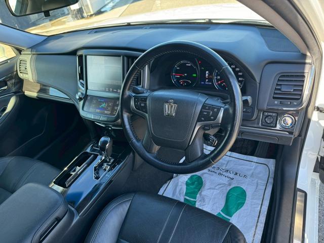 クラウンハイブリッド アスリートS グー鑑定書付/純正ナビ/バックカメラ/衝突軽減ブレーキ/レーダークルーズコントロール/ETC車載器/フルセグテレビ/Bluetooth/シートヒーター/シートエアコン/プッシュスタート/スマートキー(50枚目)