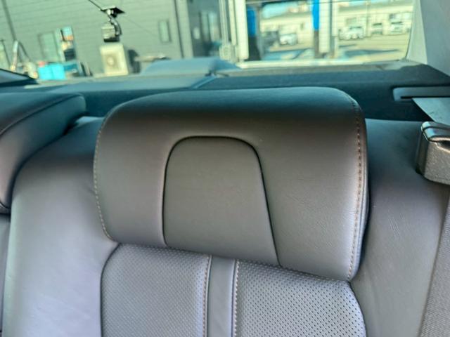 クラウンハイブリッド アスリートS グー鑑定書付/純正ナビ/バックカメラ/衝突軽減ブレーキ/レーダークルーズコントロール/ETC車載器/フルセグテレビ/Bluetooth/シートヒーター/シートエアコン/プッシュスタート/スマートキー(64枚目)