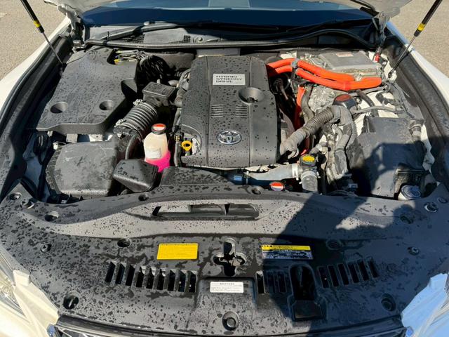 クラウンハイブリッド アスリートS グー鑑定書付/純正ナビ/バックカメラ/衝突軽減ブレーキ/レーダークルーズコントロール/ETC車載器/フルセグテレビ/Bluetooth/シートヒーター/シートエアコン/プッシュスタート/スマートキー(72枚目)