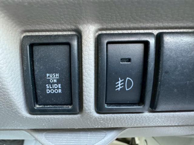 エブリイワゴン PZターボ グー鑑定書付/オーディオ/ETC車載器/両側スライド片側パワースライドドア/ディスチャージヘッドライト/キーレスキー/フルフラットシート/電動格納ミラー/パワーウィンドウ/パワーステアリング(6枚目)