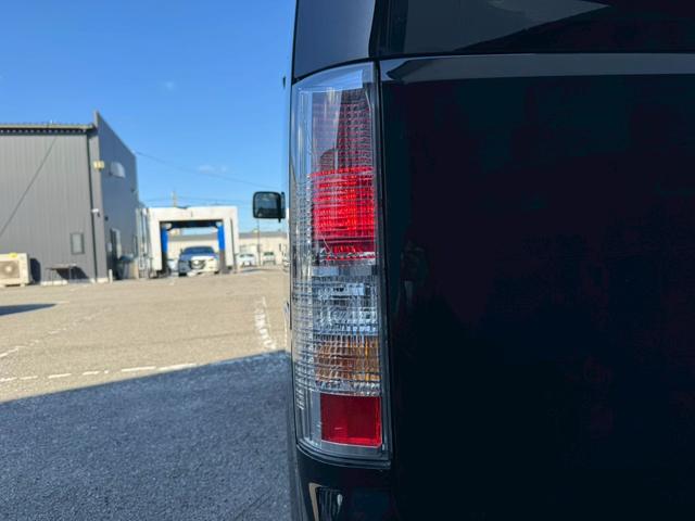 エブリイワゴン PZターボ グー鑑定書付/オーディオ/ETC車載器/両側スライド片側パワースライドドア/ディスチャージヘッドライト/キーレスキー/フルフラットシート/電動格納ミラー/パワーウィンドウ/パワーステアリング(20枚目)