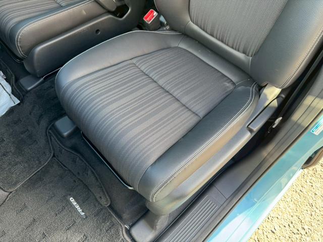 フリードハイブリッド ハイブリッド・Gホンダセンシング グー認定書付/純正ナビ/バックカメラ/衝突軽減ブレーキ/両側電動スライドドア/ETC車載器/レーンアシスト/Bluetooth/フルセグテレビ/スペアスマートキー/プッシュスタート/LEDヘッドライト(69枚目)