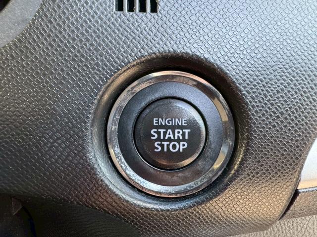 ワゴンRスティングレー リミテッドII グー鑑定書付/オーディオ/ラジオ/シートヒーター/プッシュスタート/スマートキー/ディスチャージヘッドライト/純正15インチアルミホイール/オートライト/オートエアコン/フルフラットシート(7枚目)