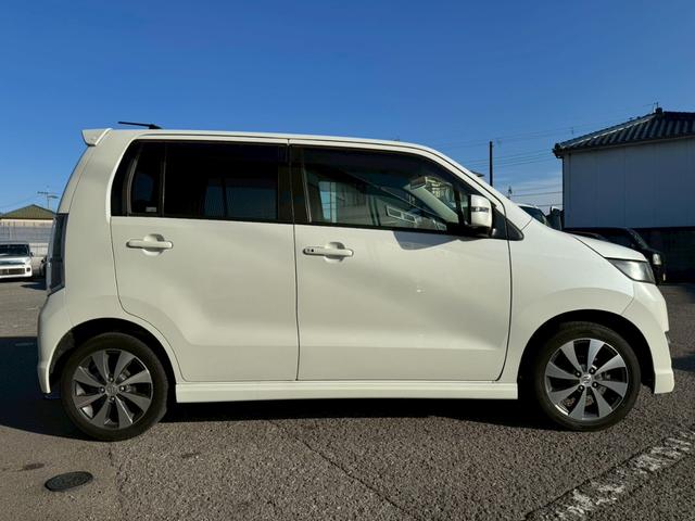 ワゴンRスティングレー リミテッドII グー鑑定書付/オーディオ/ラジオ/シートヒーター/プッシュスタート/スマートキー/ディスチャージヘッドライト/純正15インチアルミホイール/オートライト/オートエアコン/フルフラットシート(16枚目)